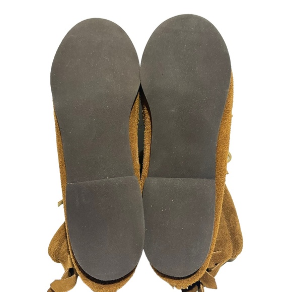 Minnetonka Moccasins 8 - Picture 6 of 8